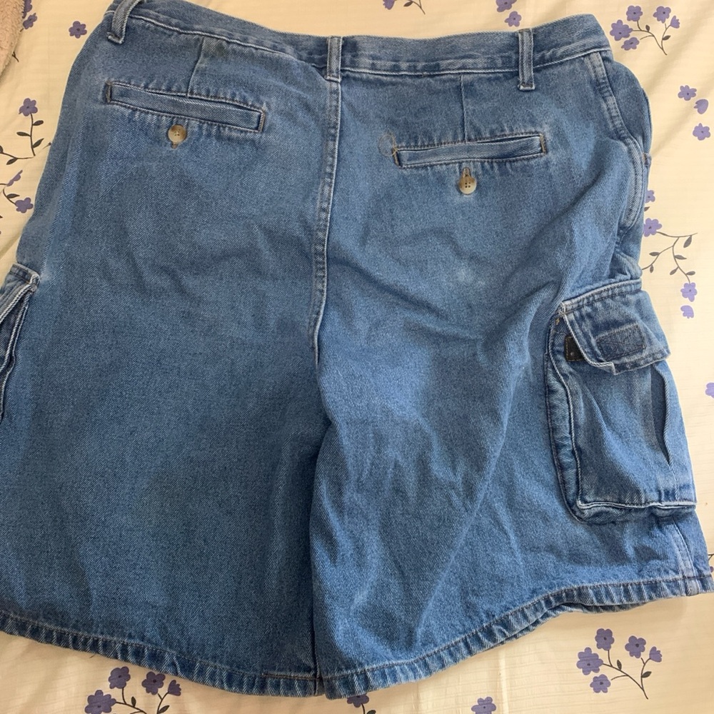 Blue Cargo Shorts with Relaxed Fit